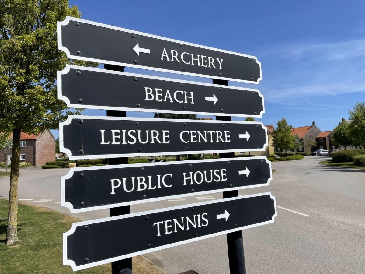 Azure Beach House Filey Luaran gambar